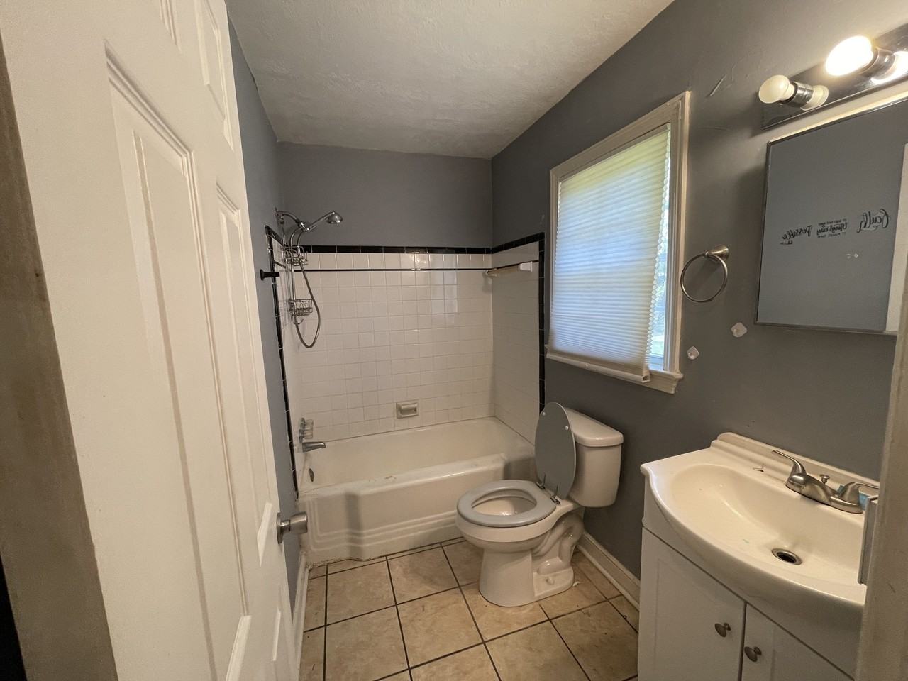 817 W Marion St #1 - Photo 7 of 7