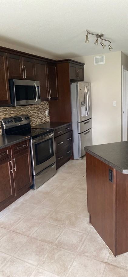 209 Thauberger Rd #1 - Photo 3 of 3