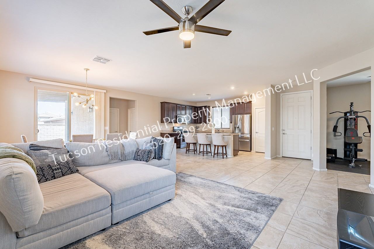 9578 South Trapper Ridge Drive #1 - Photo 3 of 32