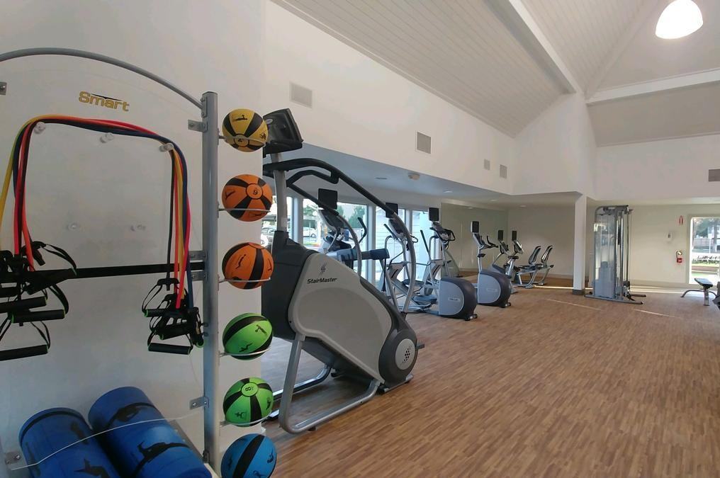 1699 East Washington Street - Photo 2 of 10