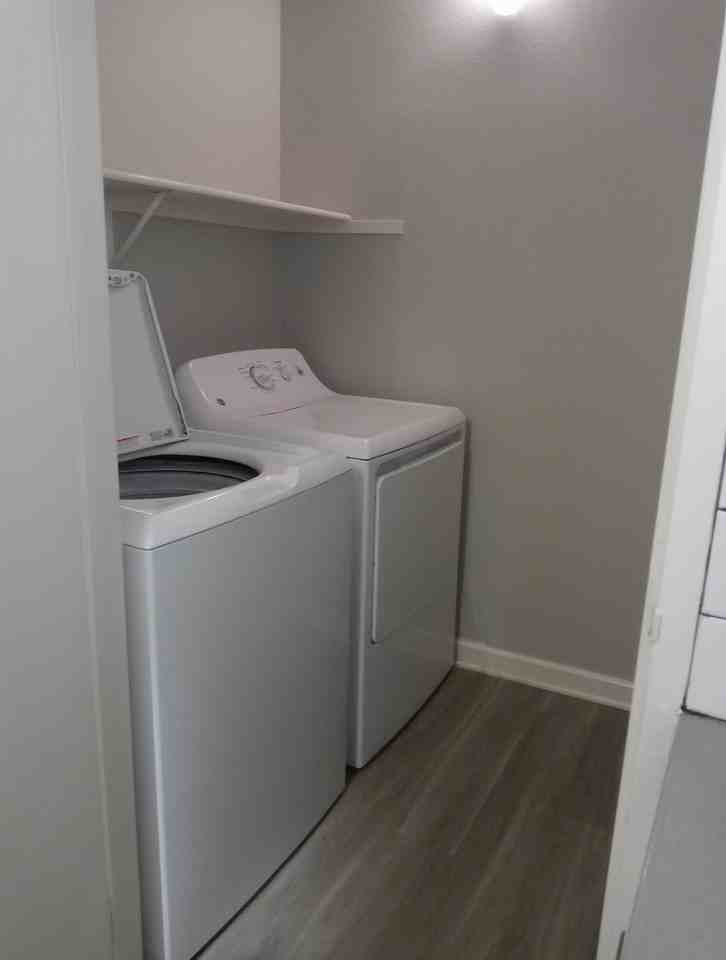 1699 East Washington Street - Photo 4 of 10