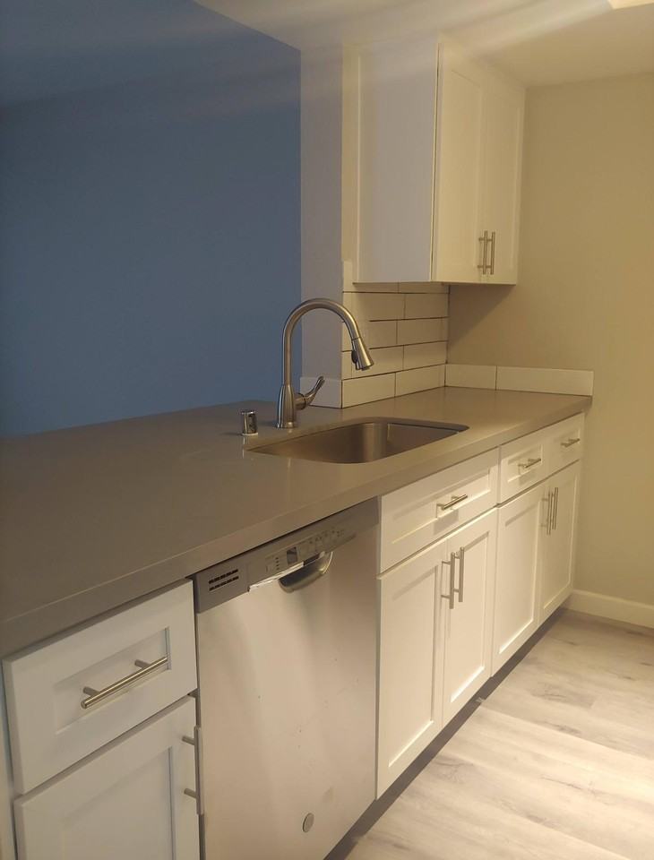 1699 East Washington Street - Photo 6 of 10