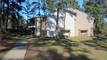 featured image of 2500 E End Blvd S