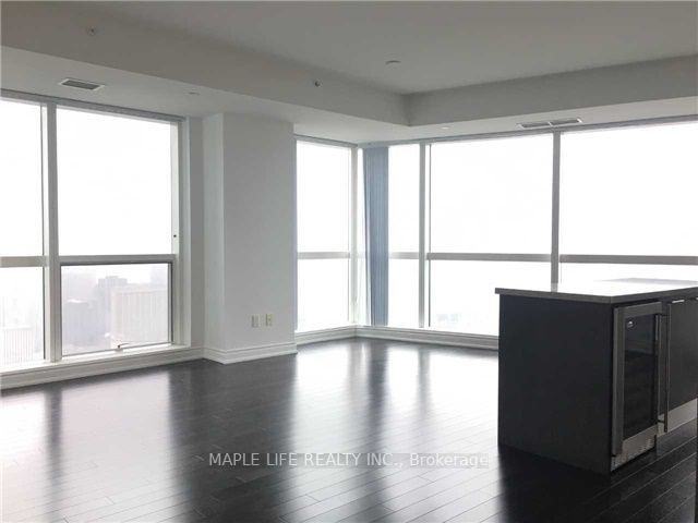 388 Yonge Street #6110 - Photo 3 of 15