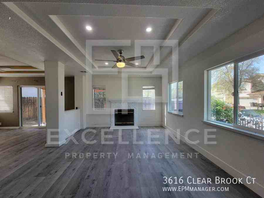 3616 Clear Brook Ct - Photo 3 of 19