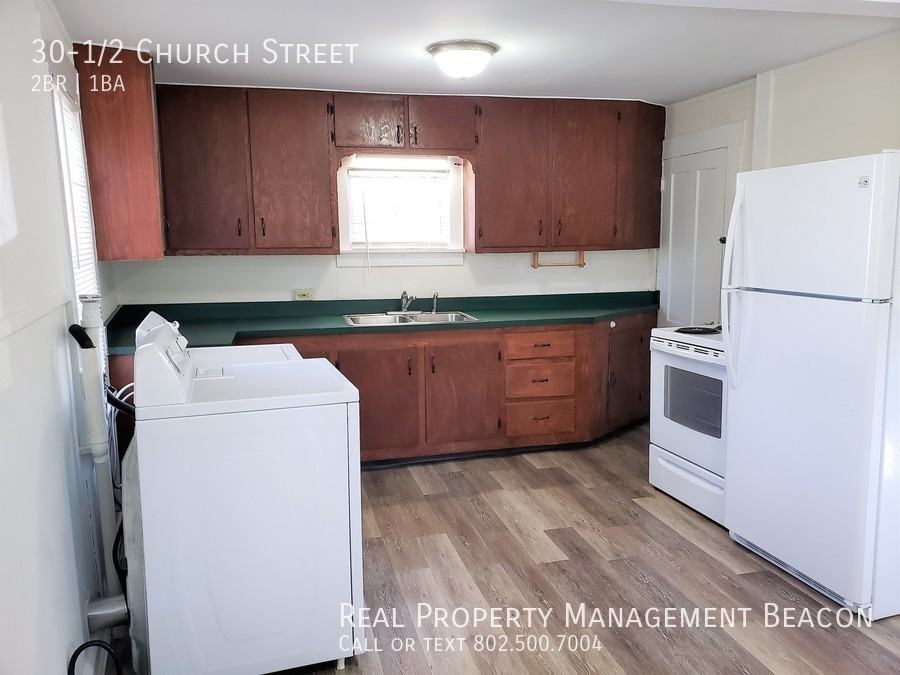 30 1/2 Church St - Photo 2 of 15