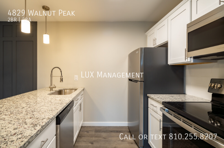 4829 Walnut Peak Dr - Photo 3 of 10