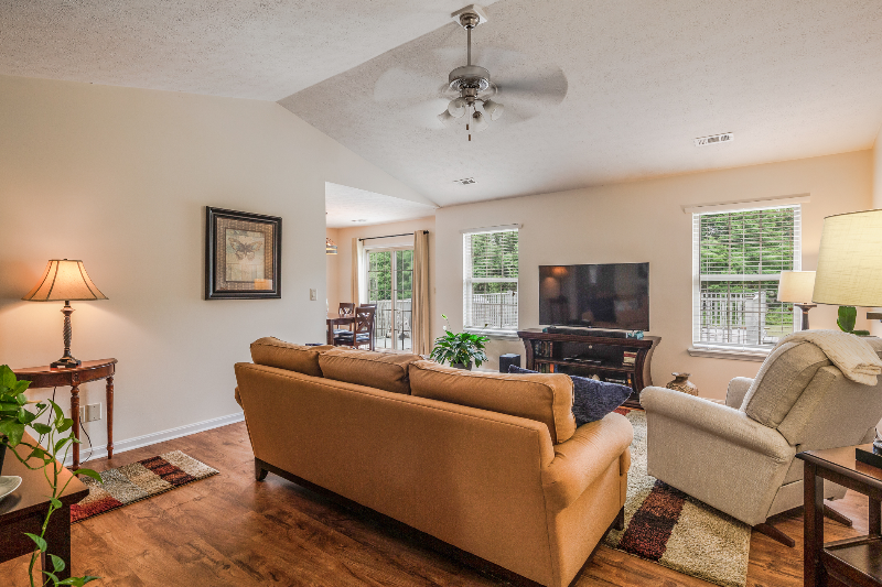 3622 Rolling Ridge Way - Photo 5 of 47