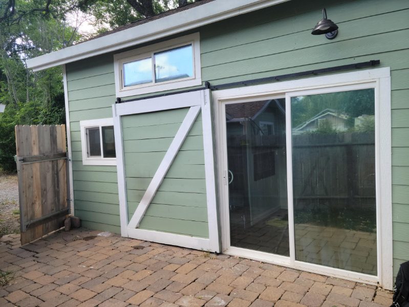 123 Hawley Rd - Photo 2 of 7