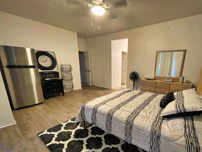 43233 Sawgrass Ln - Photo 2 of 3