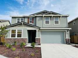 featured image of 674 Montelena Ct