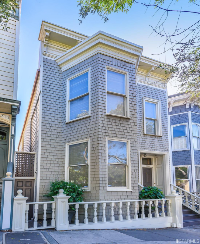 2245 Pine St - Photo 2 of 22