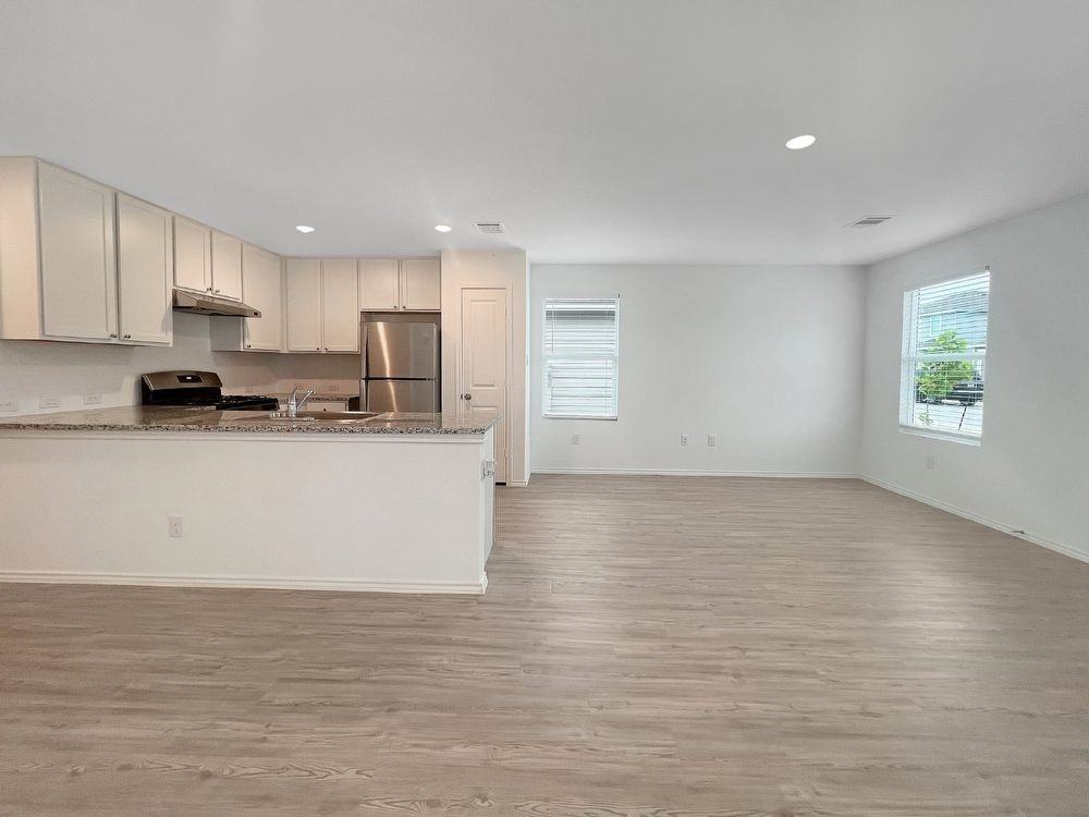 13846 Llama Pl - Photo 3 of 12