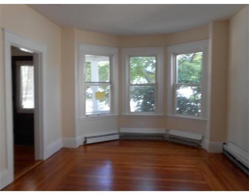 20 King St #A - Photo 3 of 11