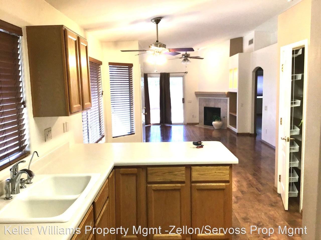 9083 N Ironwood Bluffs Ln - Photo 3 of 34