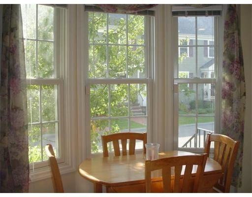 55 Ash St #13 - Photo 3 of 21