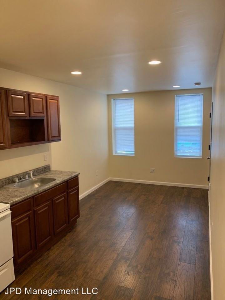 24 E Silver Street Apartments 24 E Silver St, Philadelphia, PA 19134