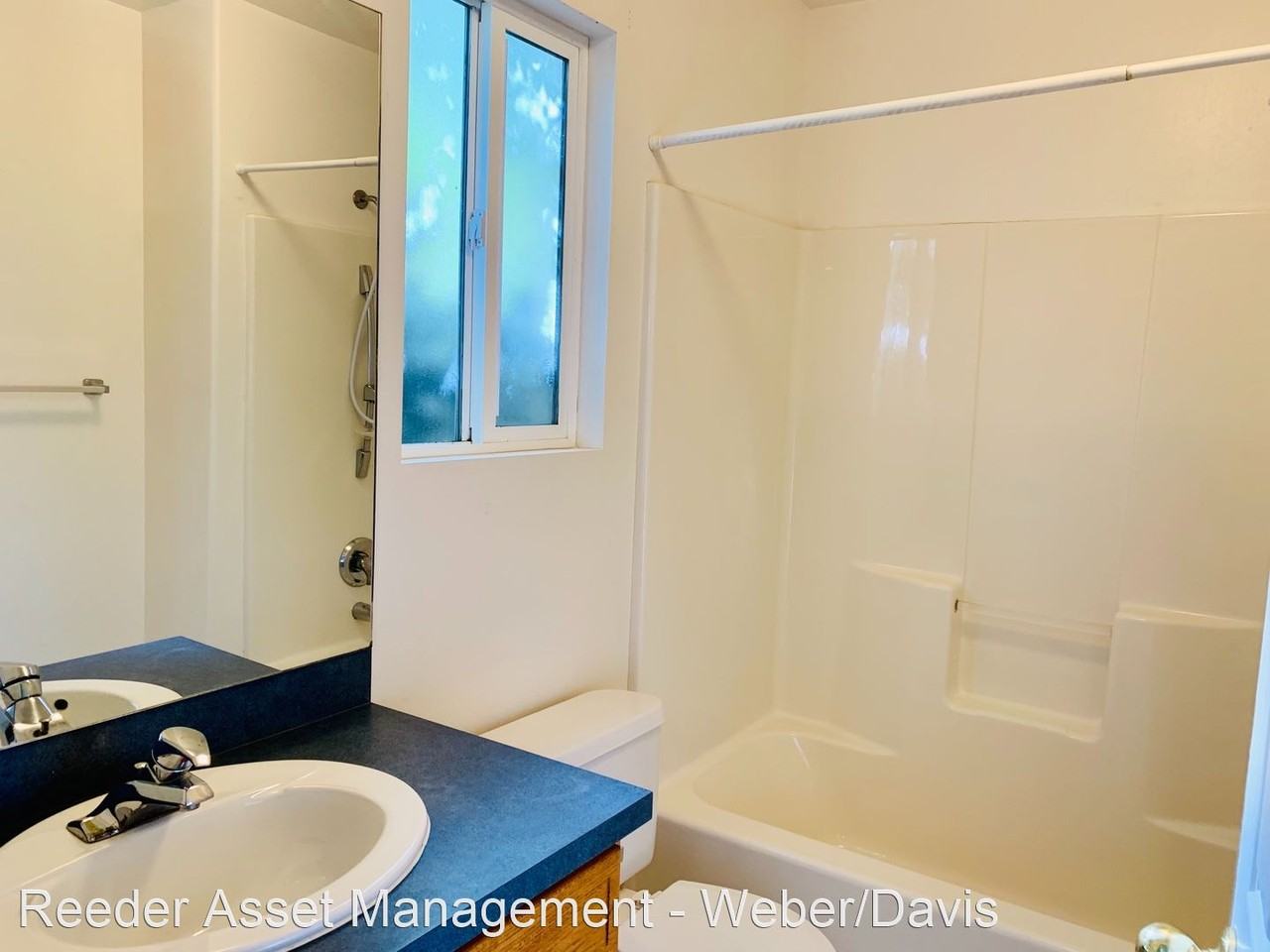 1382 Black Mountain Cir - Photo 3 of 16