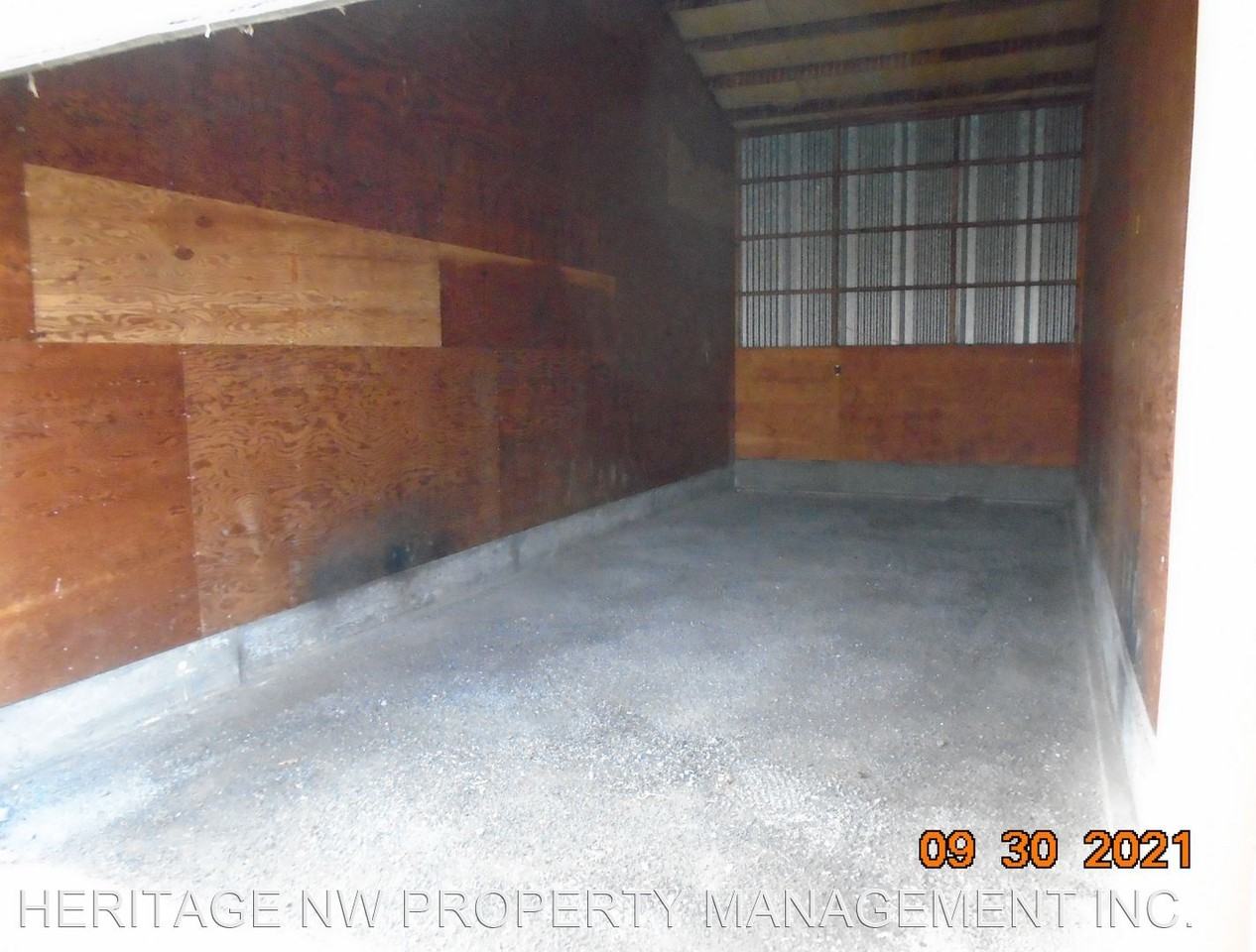 2718 SOUTH MAIN ST - Photo 3 of 4