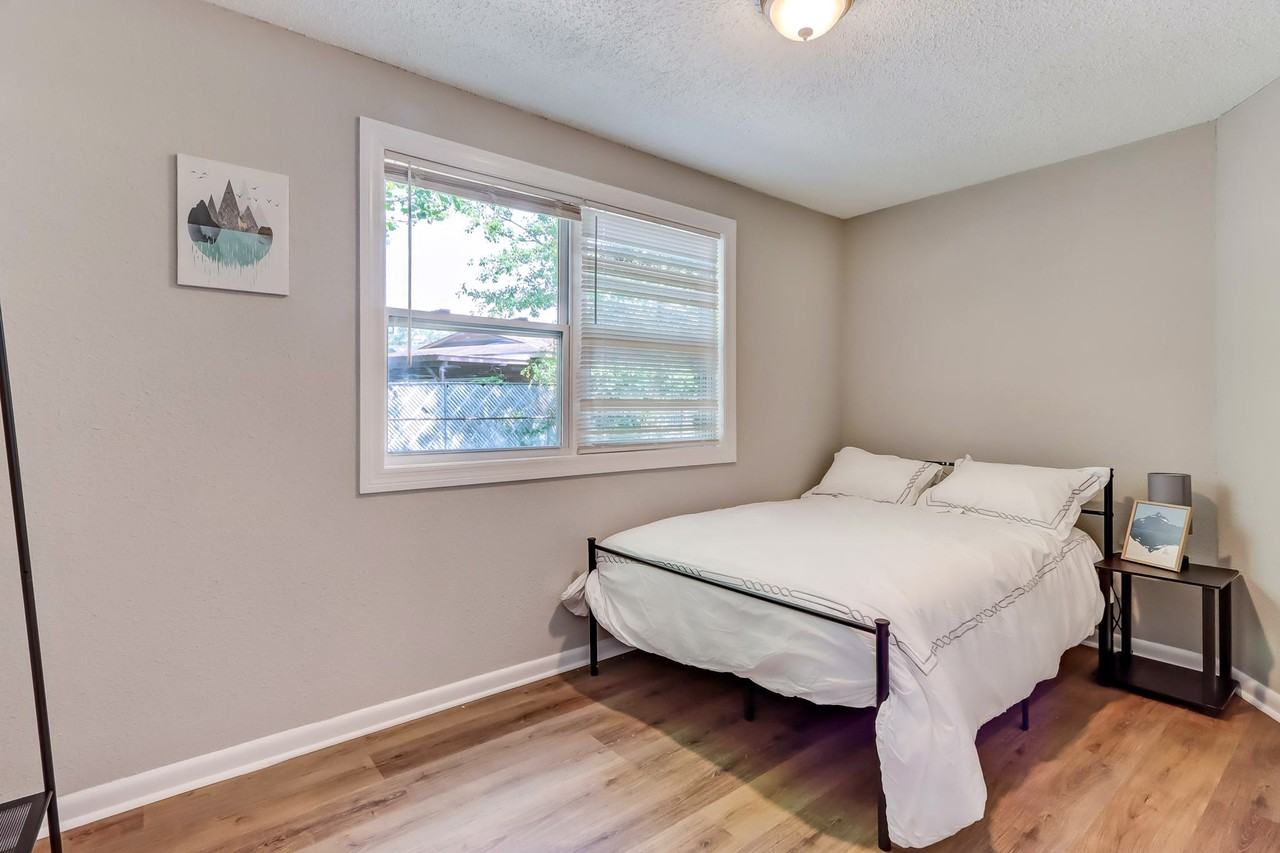 Harbor View Dr - Photo 6 of 7