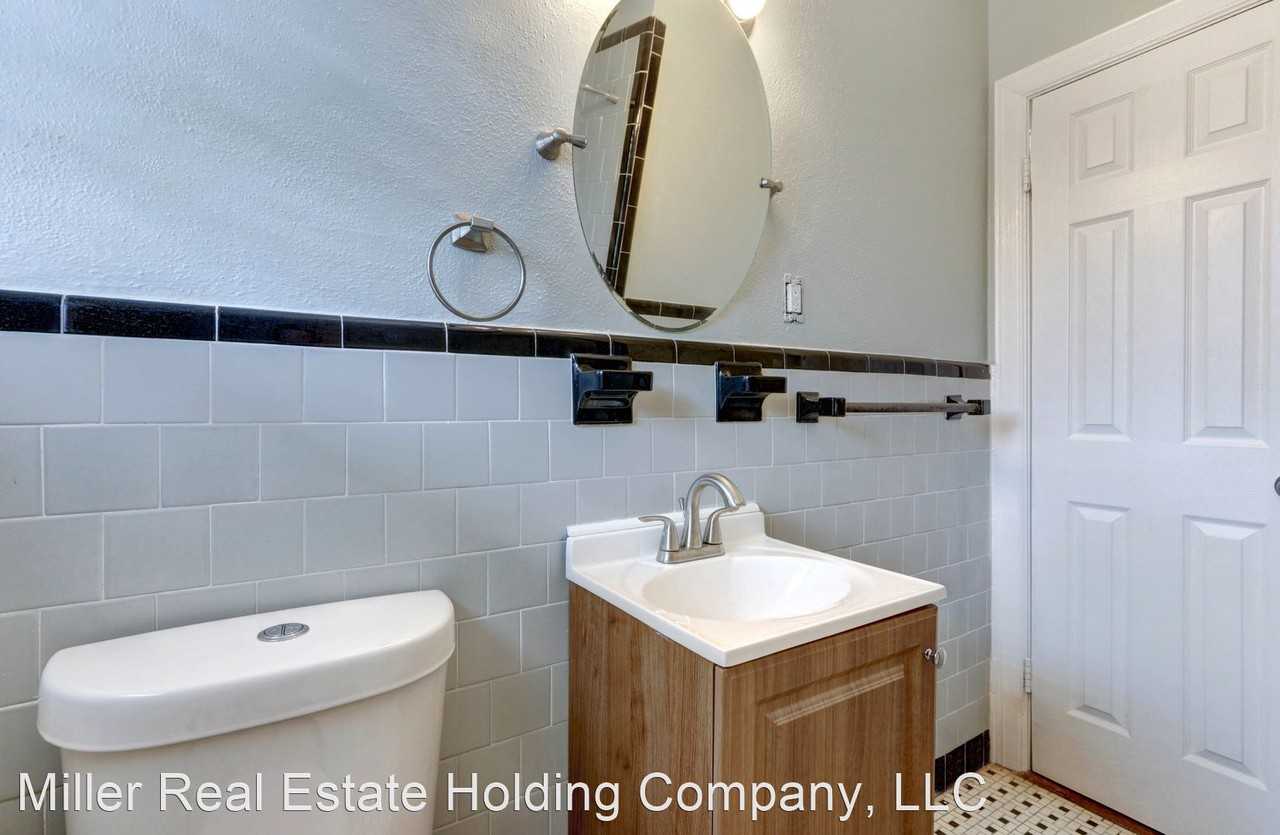 2305 Louisiana Ave - Photo 3 of 44