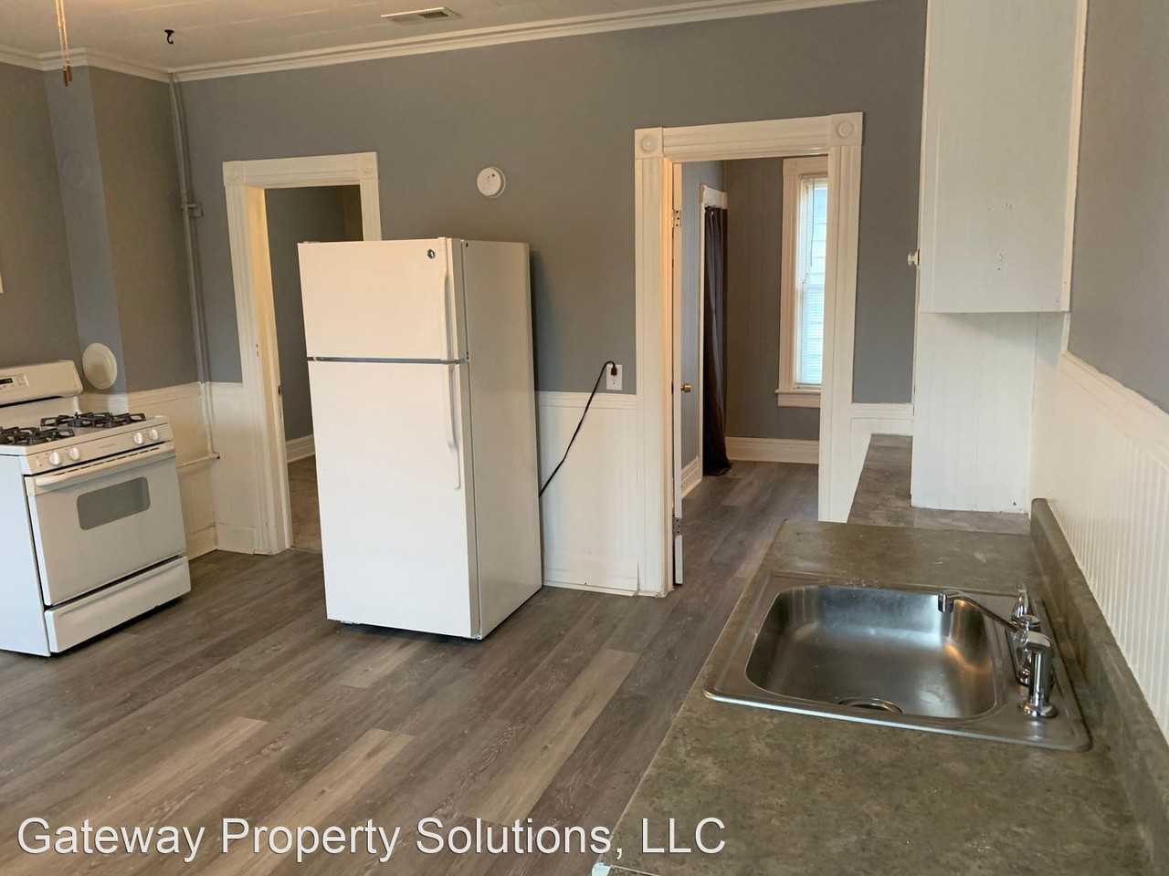 66 Vanderveer Street - Photo 2 of 14