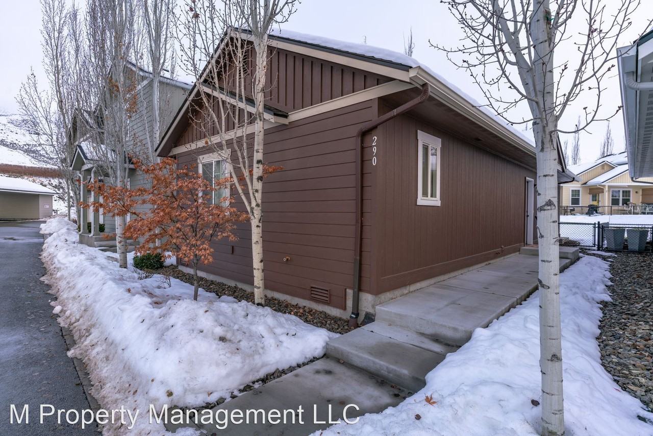 290 Saddlehorn Ln - Photo 2 of 15