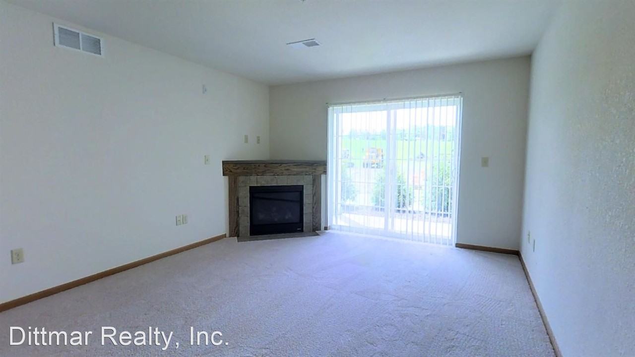 605,615,625 Cedar Bluffs Way - Photo 2 of 7