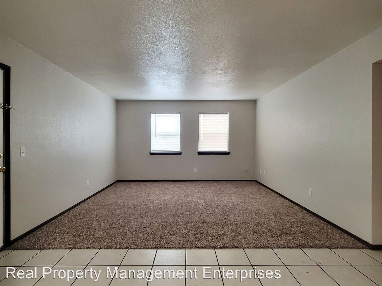 7 E Bond St - Photo 2 of 10