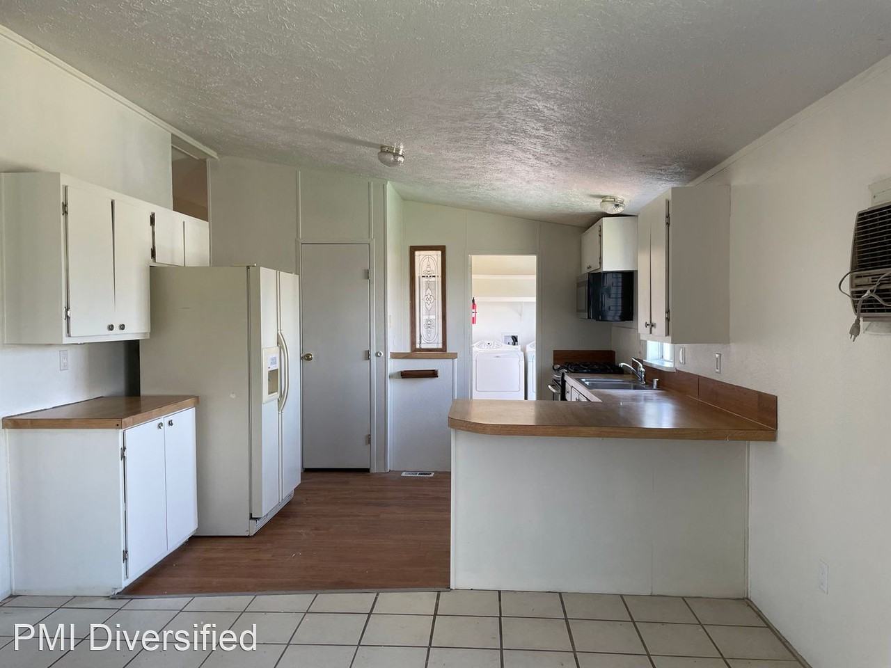 12060 Lemmon Dr - Photo 2 of 20