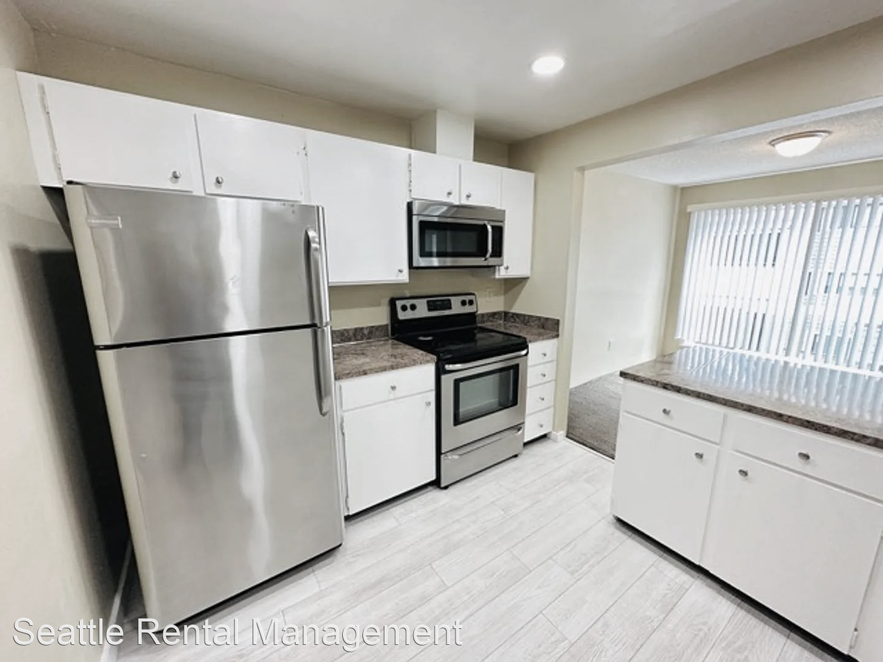 13741 15th Ave Ne #C2 - Photo 2 of 14