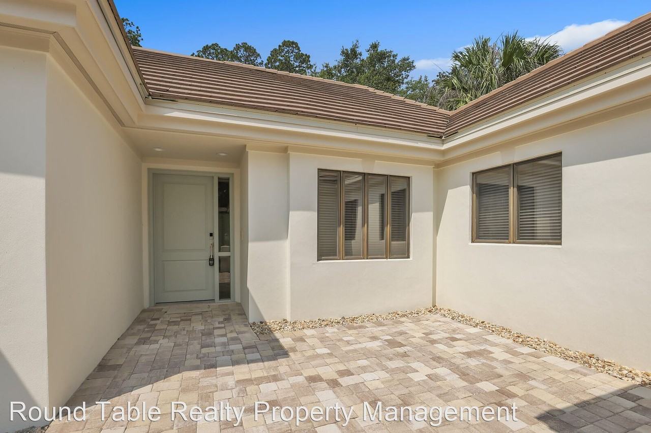 6766 Linford Ln - Photo 3 of 26