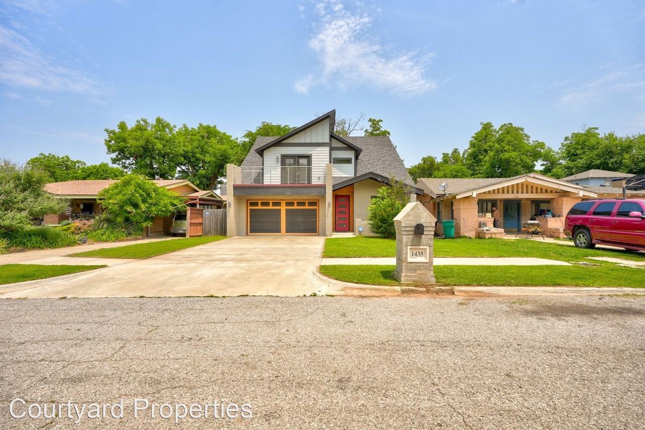 1435 Nw 43rd St - Photo 2 of 50
