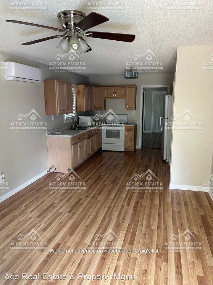 208A Scarborough St - Photo 2 of 6