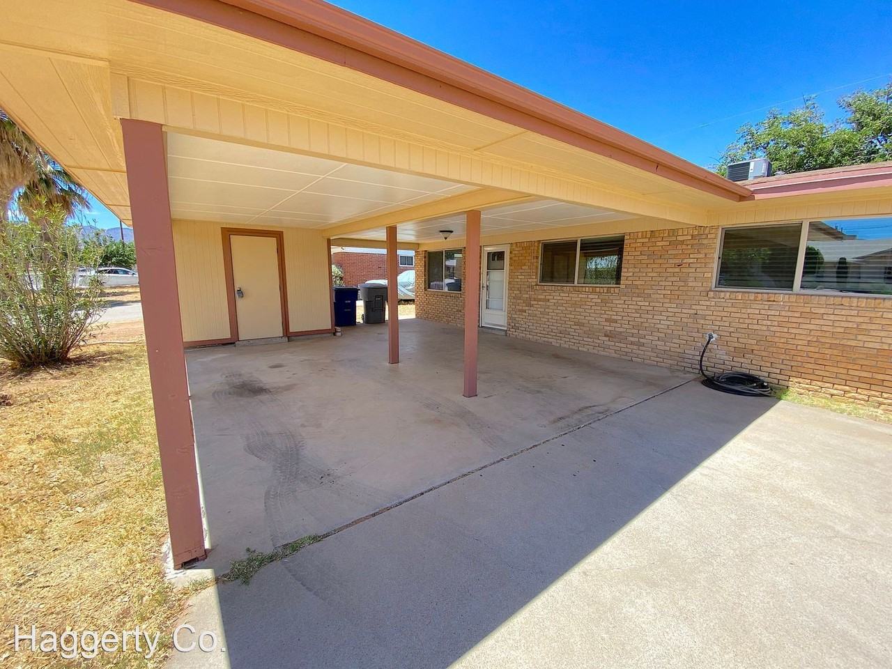 5509 Ketchikan St - Photo 2 of 24