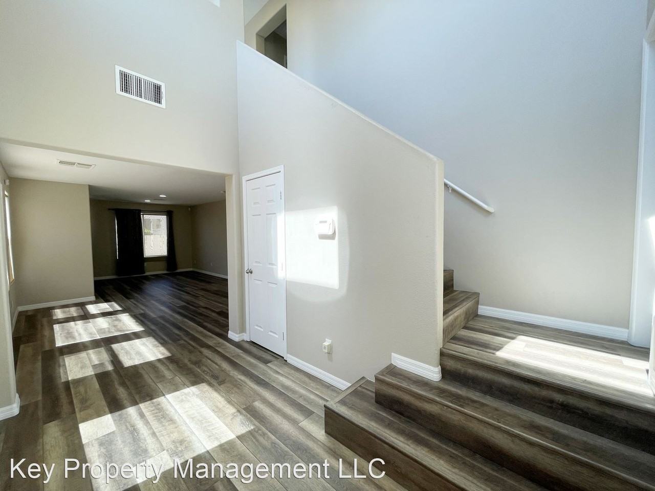 10353 Talking Tree Ave - Photo 2 of 36