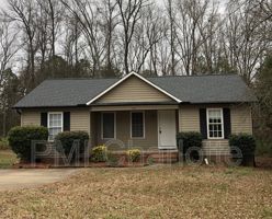 featured image of 2519 Hickory Ave
