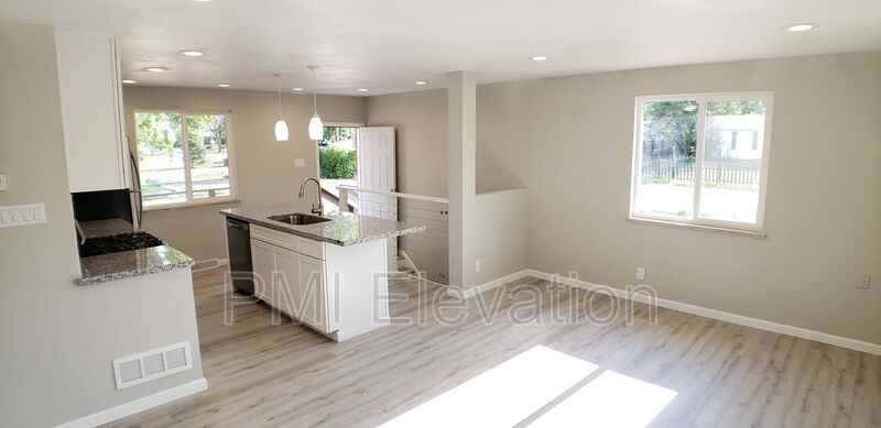 6192 W Bayaud Ave - Photo 3 of 21