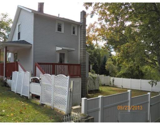 70 Daley St - Photo 2 of 11