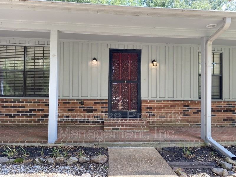 7751 Macon Rd - Photo 7 of 50