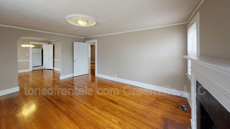 123 Pleasant Ridge Ave - Photo 2 of 8