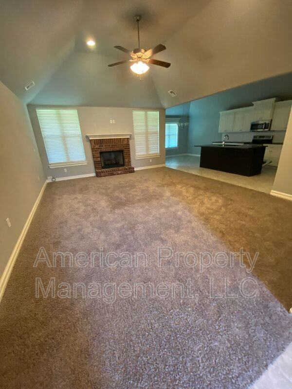 5312 Charleston Dr - Photo 4 of 41