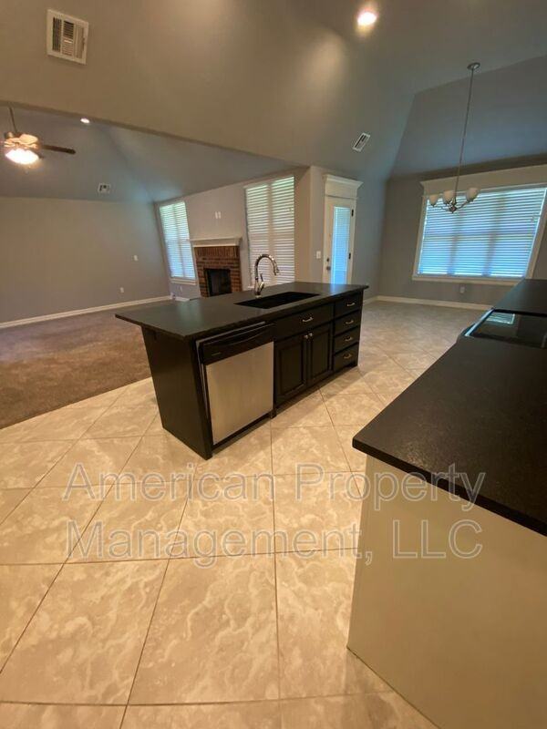 5312 Charleston Dr - Photo 6 of 41