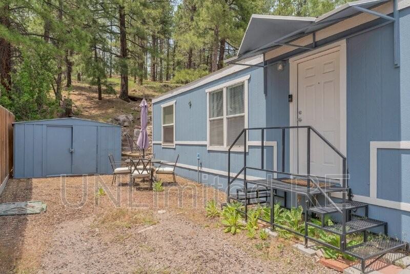 766 E Zuni Dr - Photo 2 of 16