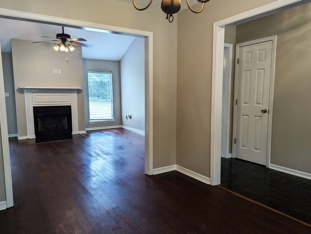 407 Lemoyne Ave - Photo 5 of 29