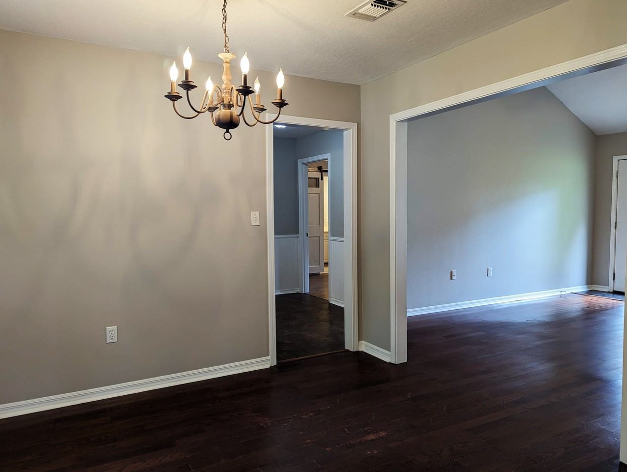 407 Lemoyne Ave - Photo 7 of 29