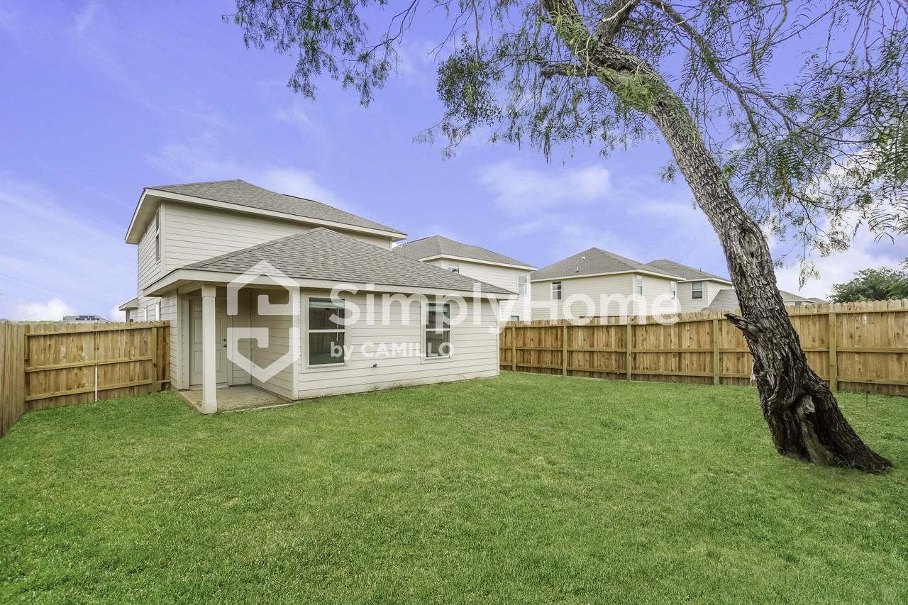 10614 Apple Pie Rd - Photo 3 of 11