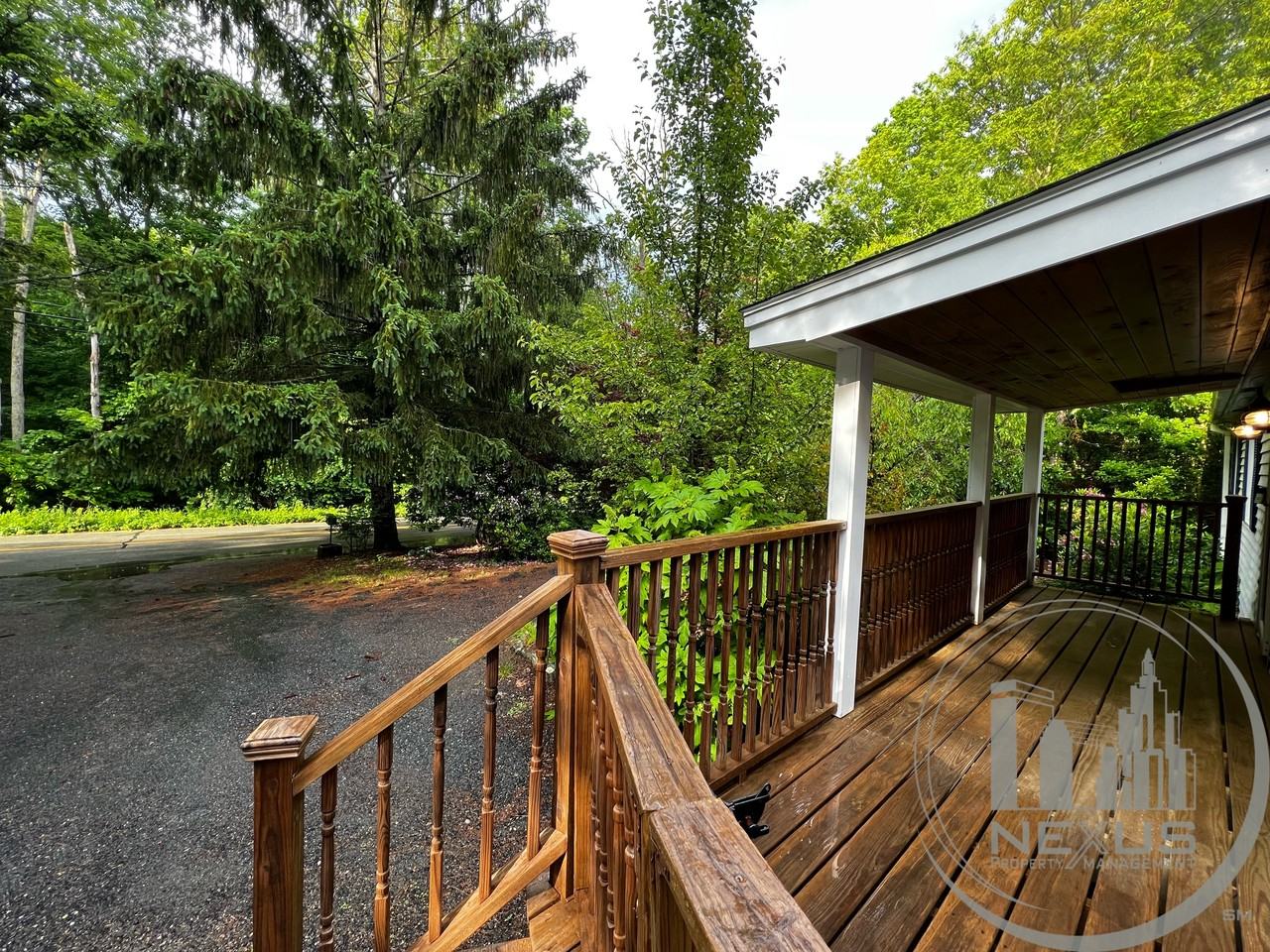 322 Rocky Hill Rd - Photo 2 of 35