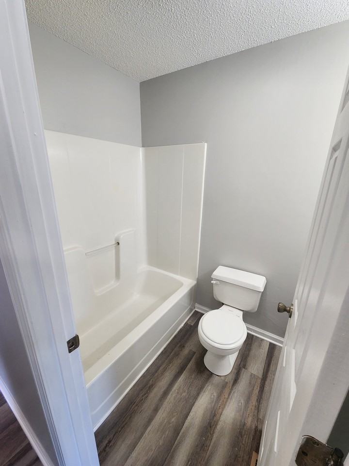 1948 E First St Apartments in Crossville, TN 38555 Zumper