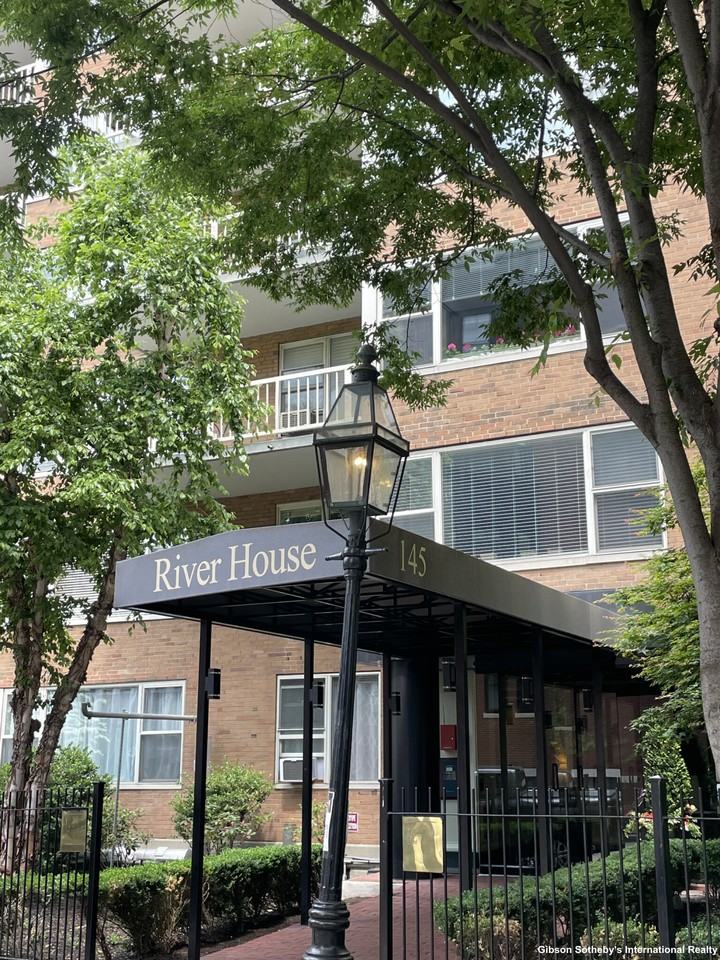 145 Pinckney St #323